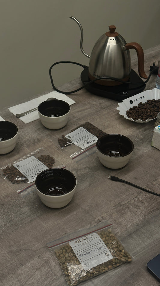 ورشة تجربة  تذوّق القهوة والتحميص | Coffee Tasting & Personalized Roasting Experience